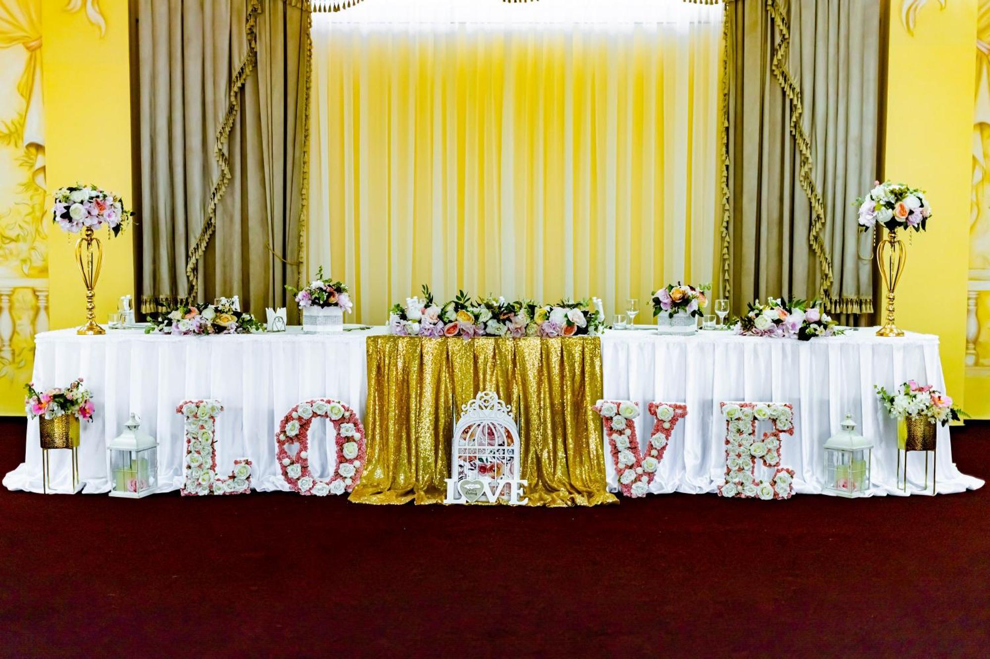 Motel Dasiana Тыргу-Жиу Экстерьер фото